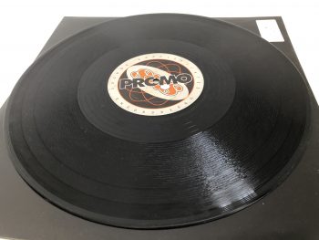 Swan-E & Undacut - High Rollers / Don't Change (12", Promo) - Image 2