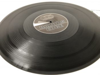 Goldie / J • Majik - Kemistry (V.I.P.) / Your Sound (Remix) (12") - Image 4