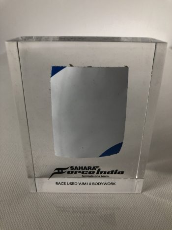 Genuine Sahara Force India Racing Carbon Fibre Bodywork in Perspex from 2017 VJM10 - Image 7