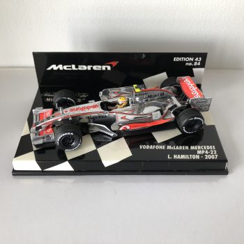 2007 Lewis Hamilton | McLaren Mercedes MP4-22  | Minichamps Diecast 1:43 - Image 3