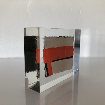 Genuine Marussia Virgin Racing Carbon Fibre Bodywork in Perspex - Image 2