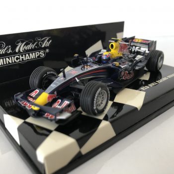2008 Mark Webber | Red Bull Racing RB4 | Minichamps Diecast 1:43 Scale - Image 3