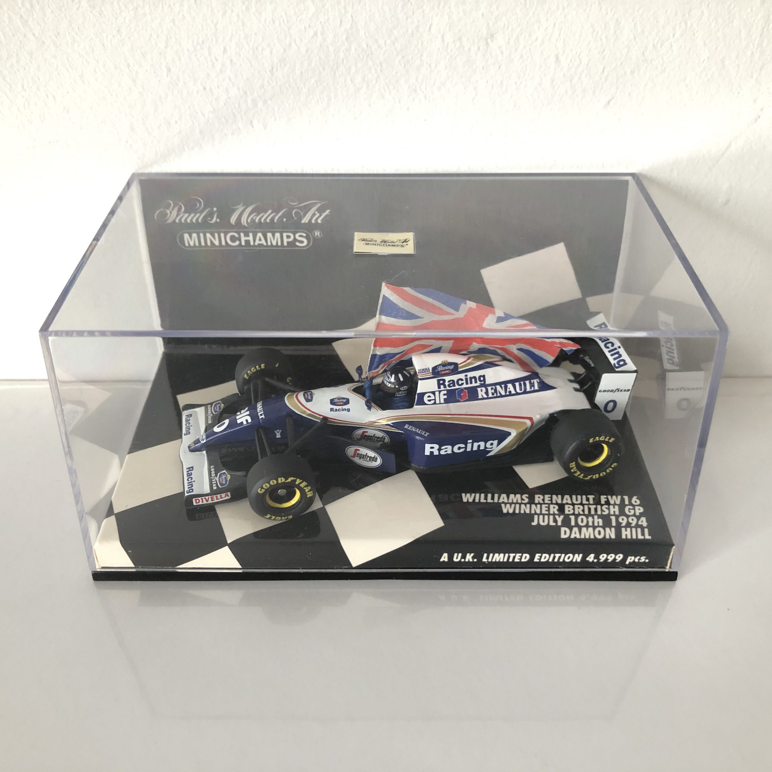 1994 Damon Hill | Williams Renault FW16 | 1:43 Minichamps Diecast F1 Model - Image 4