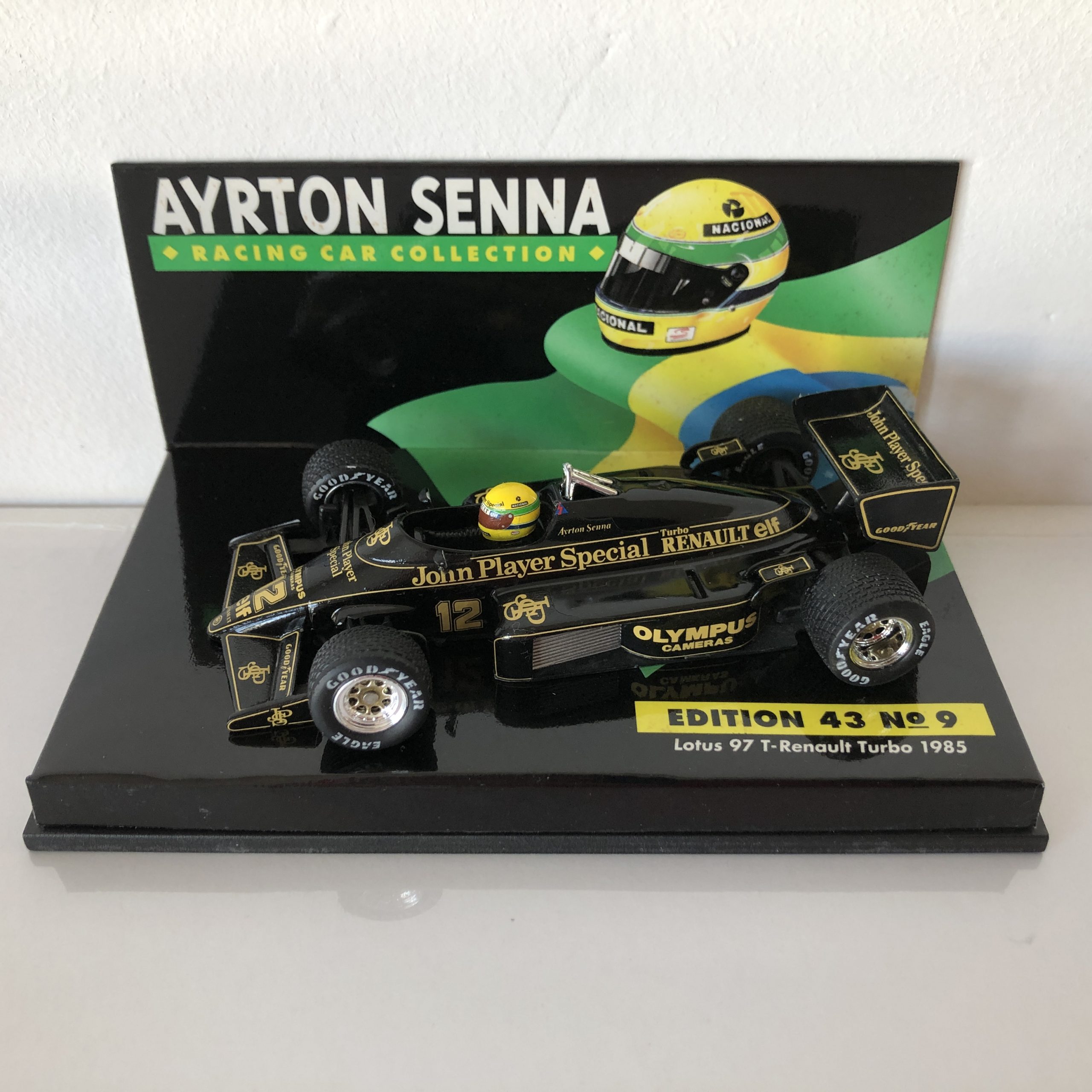 1985 Ayrton Senna Lotus Renault 97T LANG 1:43 Scale Diecast Model Car Edition 43 No.9 - Image 4