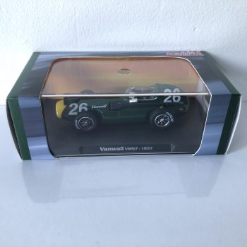 1957 Sterling Moss - Vanwall VW57 1:43 Atlas Editions F1 Model