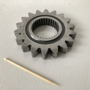 Genuine Williams FW32 Gearbox Cog (7th Gear Ratio) from 2010 - Image 4