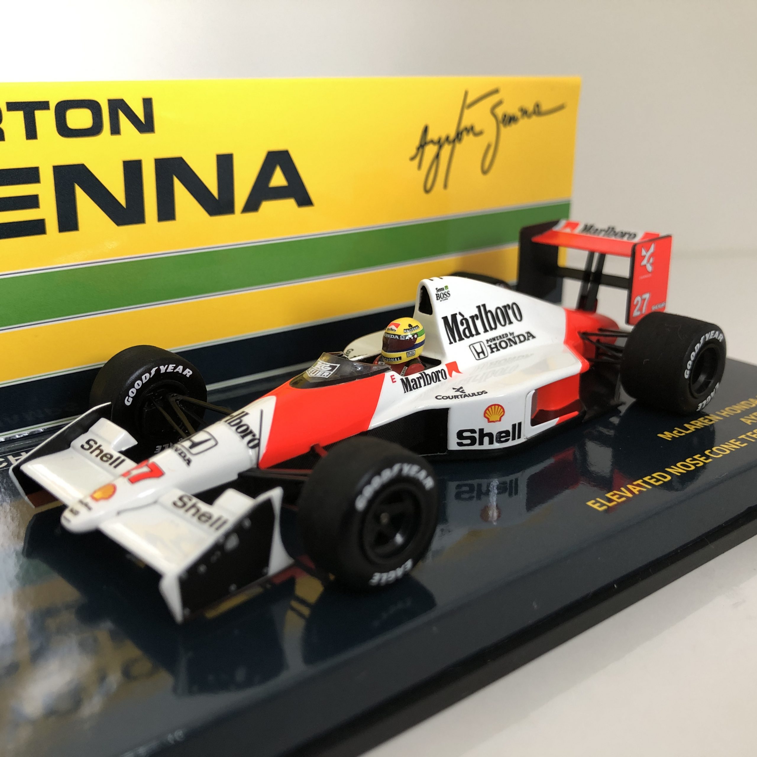 1990 Ayrton Senna McLaren MP4/5B Honda V10 Minichamps 1:43 Scale