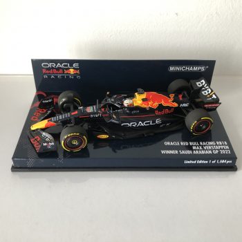 2022 Max Verstappen | Oracle Red Bull Racing RB18 | Minichamps Resin 1:43 Scale | Winner Saudi Arabian GP - Image 3