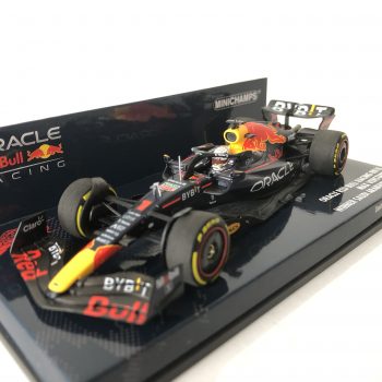 2022 Max Verstappen | Oracle Red Bull Racing RB18 | Minichamps Resin 1:43 Scale | Winner Saudi Arabian GP - Image 2