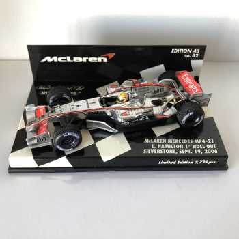 2006 Lewis Hamilton | McLaren Mercedes MP4-21 | Minichamps Diecast 1:43 - Image 3
