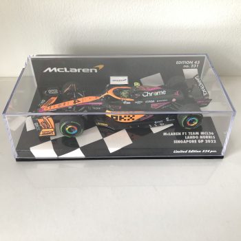 2022 Lando Norris | McLaren F1 Team MCL36 | Minichamps Resin 1:43 | Singapore GP - Image 4