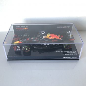 2022 Sergio Perez | Oracle Red Bull Racing RB18 | Minichamps Diecast 1:43 Scale | 2nd Place Japanese GP - Image 4