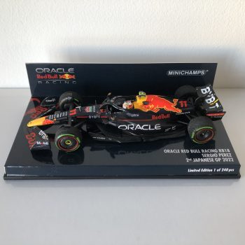2022 Sergio Perez | Oracle Red Bull Racing RB18 | Minichamps Diecast 1:43 Scale | 2nd Place Japanese GP - Image 3