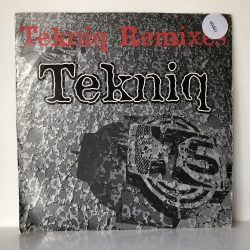 Tekniq - The Riot / Hold It Now (Remixes) (12")