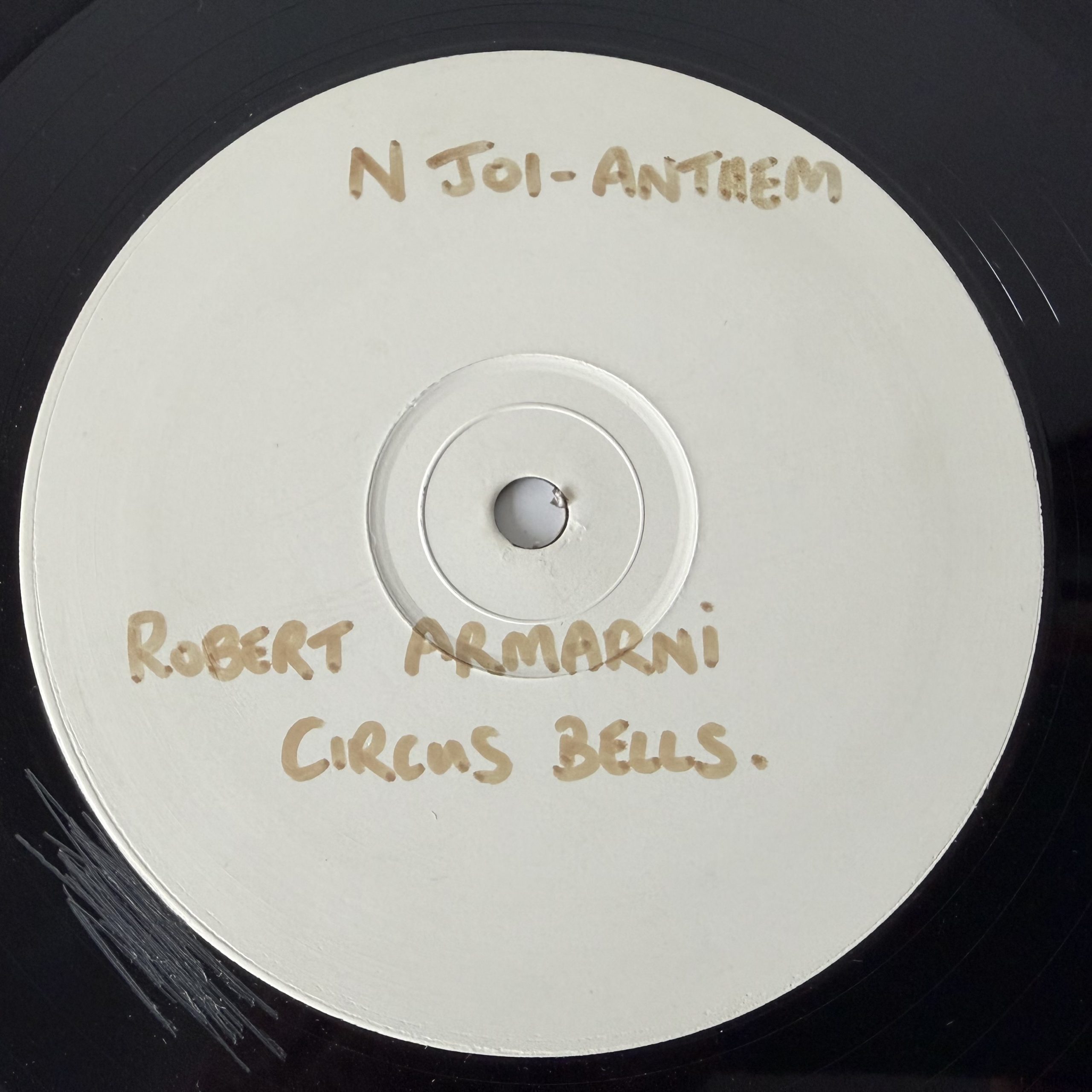 Robert Armani - Circus Bells / NJoi - Anthem